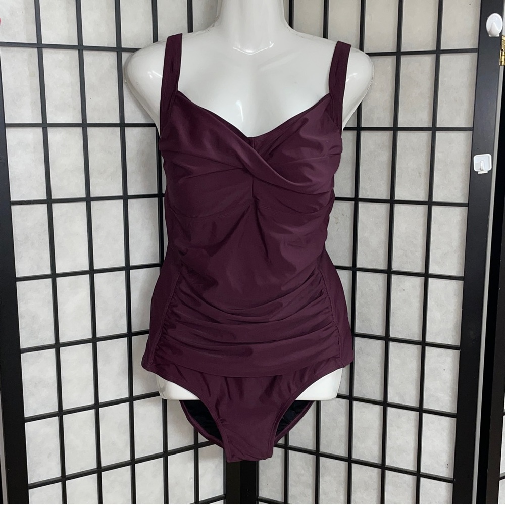 Sea & Sand Beachwear 1 piece size 18w (NWT)